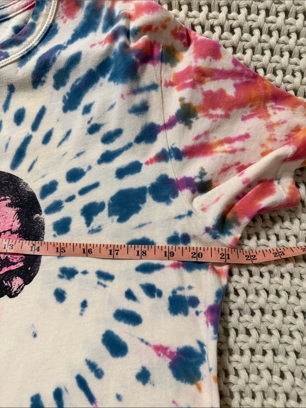 imogene + willie UNISEX Tie-Dye Skull Short Sleeve Tee - size Medium - Picture 7 of 10